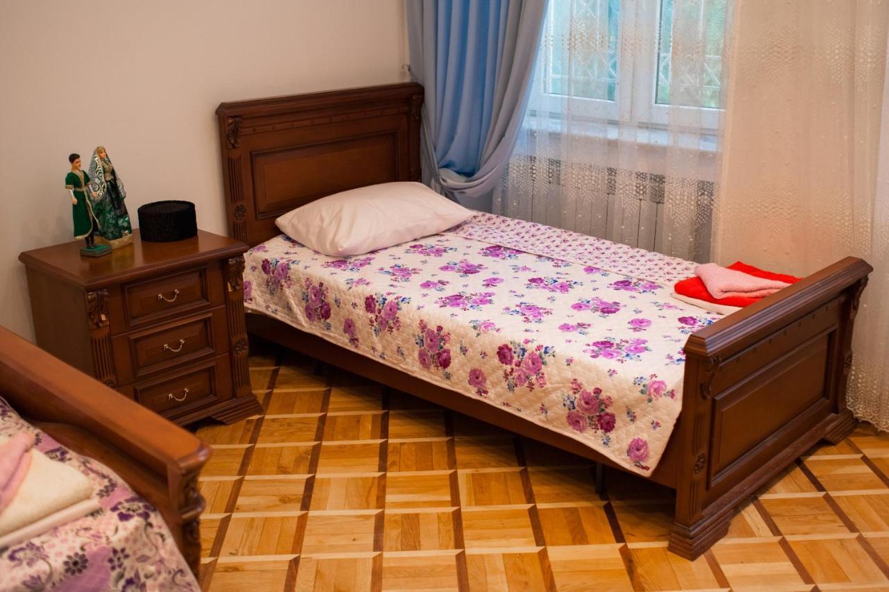 Land Of Fire Hostel Baku Ngoại thất bức ảnh