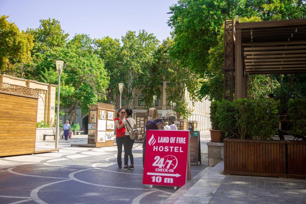 Land Of Fire Hostel Baku Ngoại thất bức ảnh