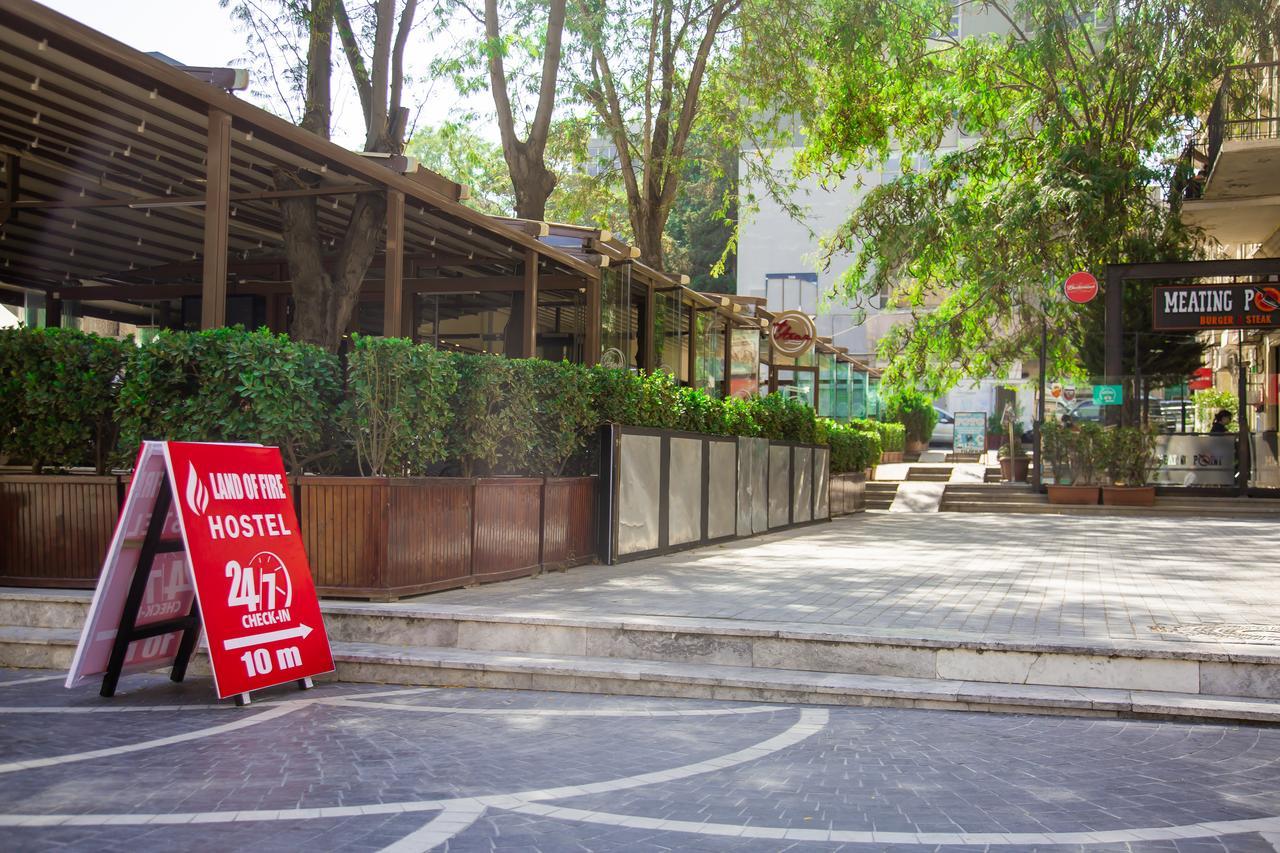 Land Of Fire Hostel Baku Ngoại thất bức ảnh