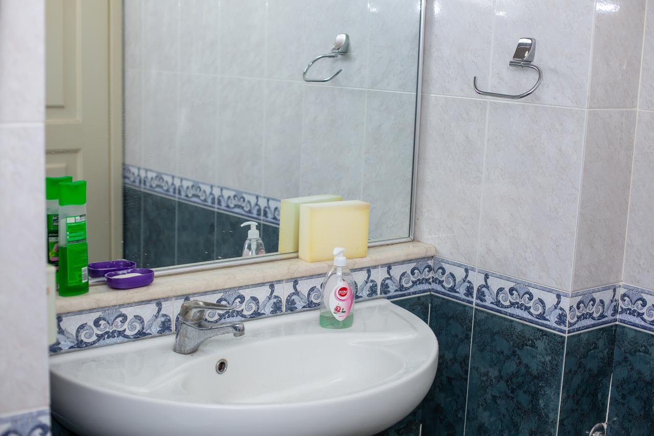 Land Of Fire Hostel Baku Ngoại thất bức ảnh
